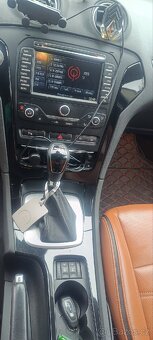 Ford Mondeo - 9