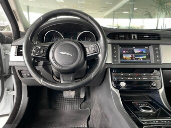 Jaguar XF 30d 221kW KeyLess FullLED DPH - 9