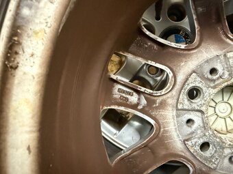 ALU KOLA BMW E90/91 6775595 5x120 IS 36 7Jx16EH2 205/55R16 - 9