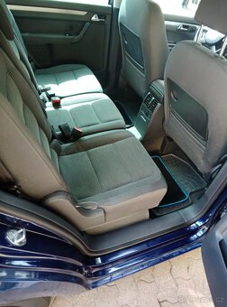 VW Touran 1,9TDi  77kW - 9