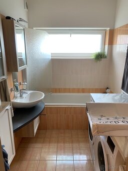 2+kk (70m²) Kroměříž ulice Zborovská - bez RK - 9