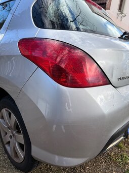 Peugeot 308, 1.6 HDi, 2010 - 9