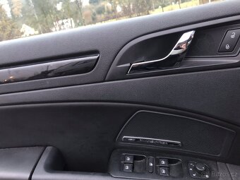Nabízím Škoda Superb 2 kombi, 4x4, 2.0TDI, 125kw, DSG - 9