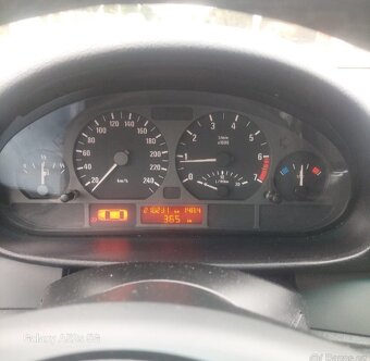 BMW E46 COMPACT - 9