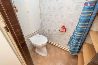 Pronájem bytu 2+kk, 36 m², Praha, ul. Klánova - 9