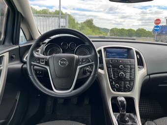 Opel Astra J Sports Tourer 2.0 CDTI - 9