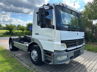 Mercedes Atego 12.230 nosič kontejneru. 12 t. - 9
