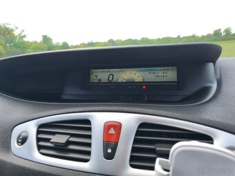 Renault Grand Scenic 3 1.9 dci 96kw, 155000 nájezd - 9
