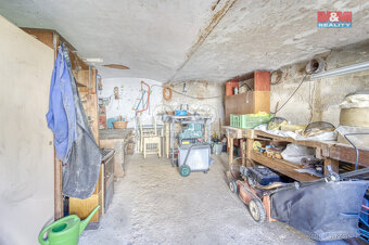 Prodej rodinného domu, 100 m², Kožlany, ul. Pražská - 9