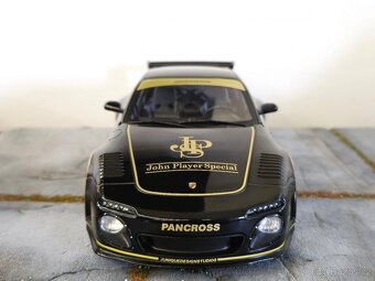 Porsche 911 (997) RWB JPS 1:18 MCG - 9
