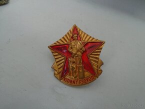 ODZNAKY POHRANIČNÍ STRÁŽ - 9