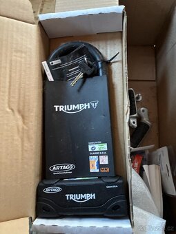 Triumph Boneville Bobber 1200cc - 9