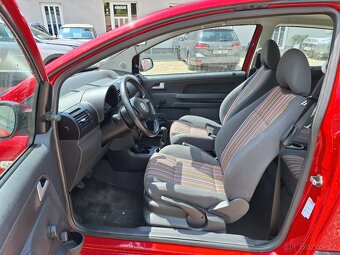 Volkswagen Fox 1.2i 40KW Servisní kniha - 9