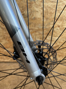 Nové dětské kolo BH EXPERT JUNIOR 24" DISC - 9