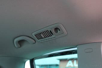 Volkswagen Sharan, 2,0TDi 110KW, DSG,ČR,7-MÍST,XENONY, r.v. - 9