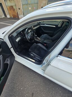 Volkswagen Passat b8 2,0 BiTDI R-Line - 9