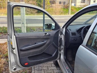 Škoda Fabia I 1.2 HTP | 2004 | 40 kW | 220 250 km - 9