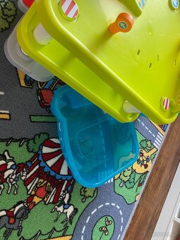 Smoby garáž a autodráha - 9