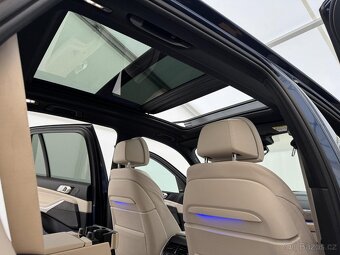 BMW X5, M50d CZ 1-Maj SkyLounge - 9