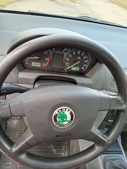 Škoda Fabia 1.4 mpi | STK do 7/2027 - 9