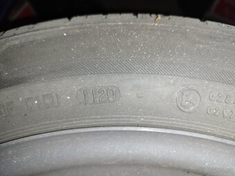 205/55/R16  94V  Barum Bravuris 5 - 9