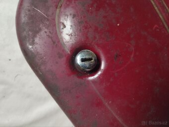 Kastlík kývačka - 9