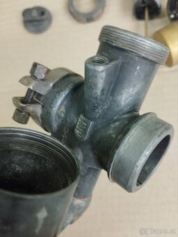 JIKOV ČERNÝ 2424b - 9