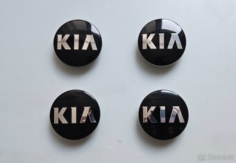 Středové krytky do kol KIA - 9