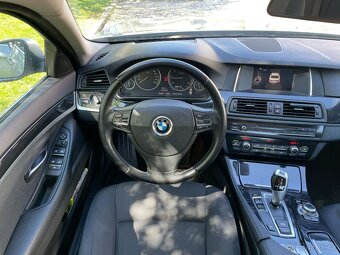 BMW F10 520d 140 KW 2016 TAŽNÉ,  2X KOLA, 6,5 L/100 km - 9