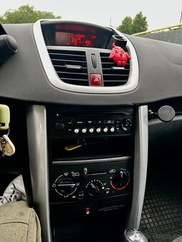 Peugeot 207sw - 9