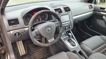 VOLKSWAGEN GOLF 5 GTI - 2,0TFSi 147kW - DSG - 9