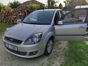 Ford fiesta 1,4 59kw - 9