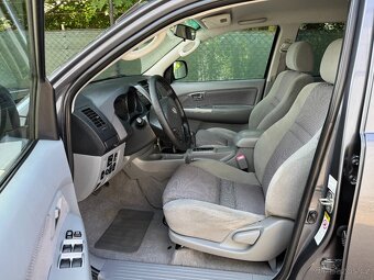 Toyota Hi-Lux, 3,0 D-4D, 126kW, automat, 4X4 - 9