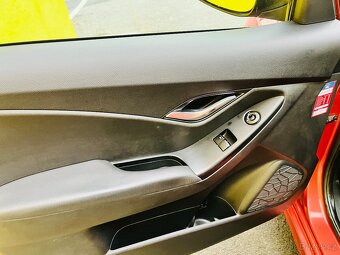 HYUNDAI iX20 1.4 i BENZÍN NAJETO JEN 78 TIS KM ALU KOLA TAŽN - 9