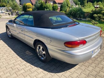 Kabriolet Chrysler 2.5i - automat - 9