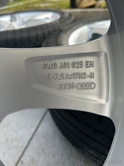 Originální alu kola R17 Audi A4 B9 - 9