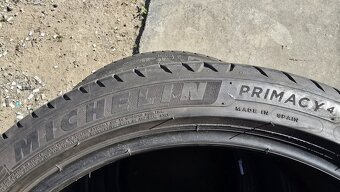 Letní pneu 235/40/19 Michelin - 9