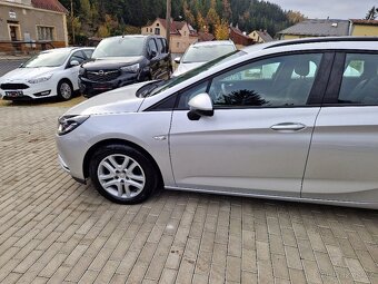OPEL Astra Sports, 1.6 CDTi, r.v. 2019, plný servis - 9