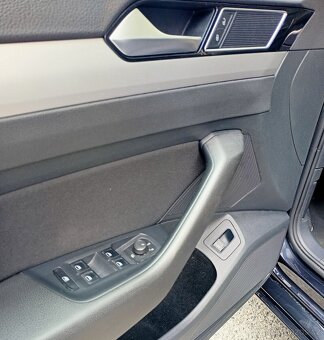 Volkswagen Passat B8 1.4 TSI 110 KW - 9