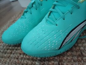Dětské sálové boty Puma Ultra vel.37 - 9