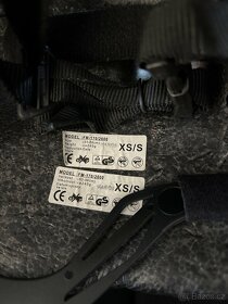 Cyklo helma - dětská XS/S ( 8 a více let ) - 9