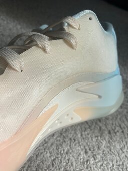 45 Nike Jordan Zion 3 NRG - 9