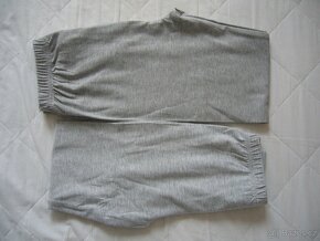 Prodám dvoje dívčí legíny - 9