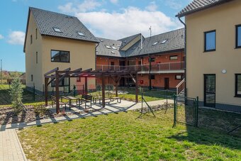 Prodej bytu 2+kk 66 m2 v Žarošicích, okr. Hodonín - 9