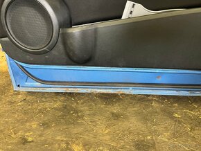 KOMPLETNÍ PRAVÉ PPŘEDNÍ DVEŘE MERCEDES W169 955 TŘÍ DVEŘOVÉ - 9