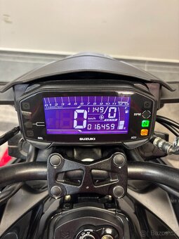 Suzuki GSX 125 - 9