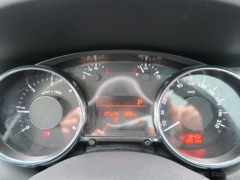 Peugeot 5008 2.0 HDI 120kW CZ SERVISKA 2.MAJITEL - 9