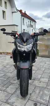Kawasaki Z750R - 9