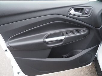 2018 Ford Kuga 2.0 TDCi, 4x4, 110 kW, ČR - 9