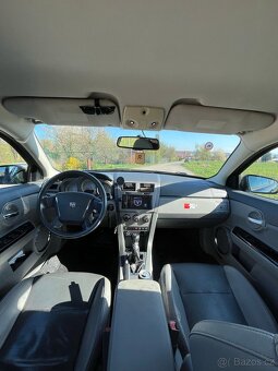 Dodge Avenger 2.0 CRD - 9